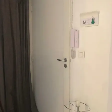 Apartamento A Deux Pas Du Palais Des Festivals , Deux Pieces Dans Le Bas Du Quartier Historique Du Suquet A Cannes