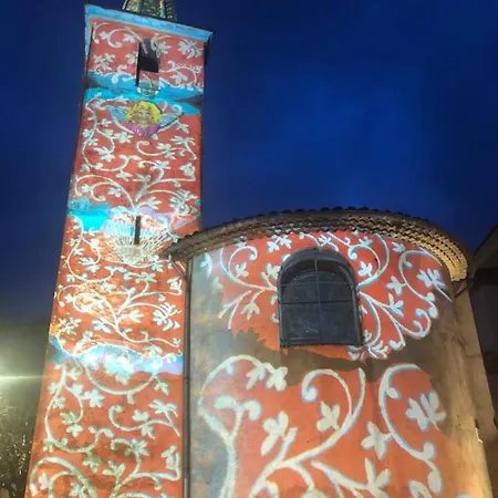 à Deux Pas Du Palais Des Festivals , Deux Pièces Dans Le Bas Du Quartier Historique Du Suquet à Appartamento *